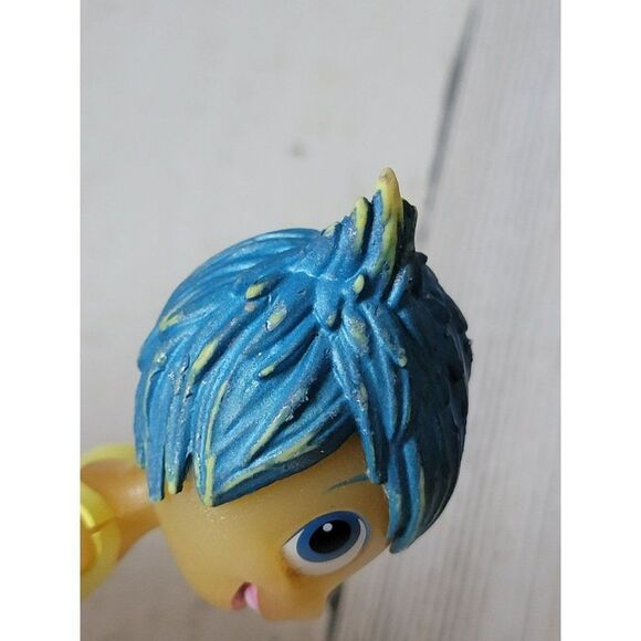 Inside Out Joy mini doll Disney Pixar toy figure - Picture 4 of 6